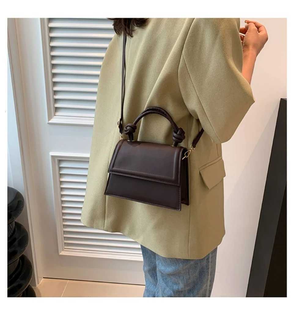 Black Wen Bag 2024 New Fi Wan Bag Shoder PU PVC Girl Wen Lady Bags Handbag Cosmetic Case Purses Tote Wens Hand D251009