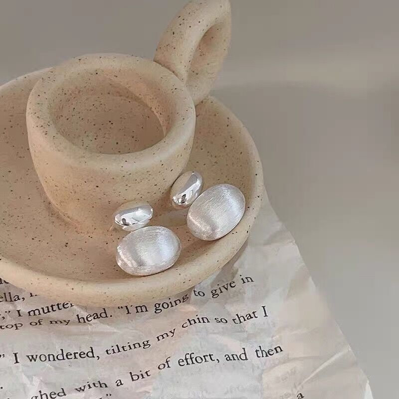Luxury earrings S925 Sterling Silver earrings women designer Brushed Matte Earrings for Women Oval Design Elegant Earrings