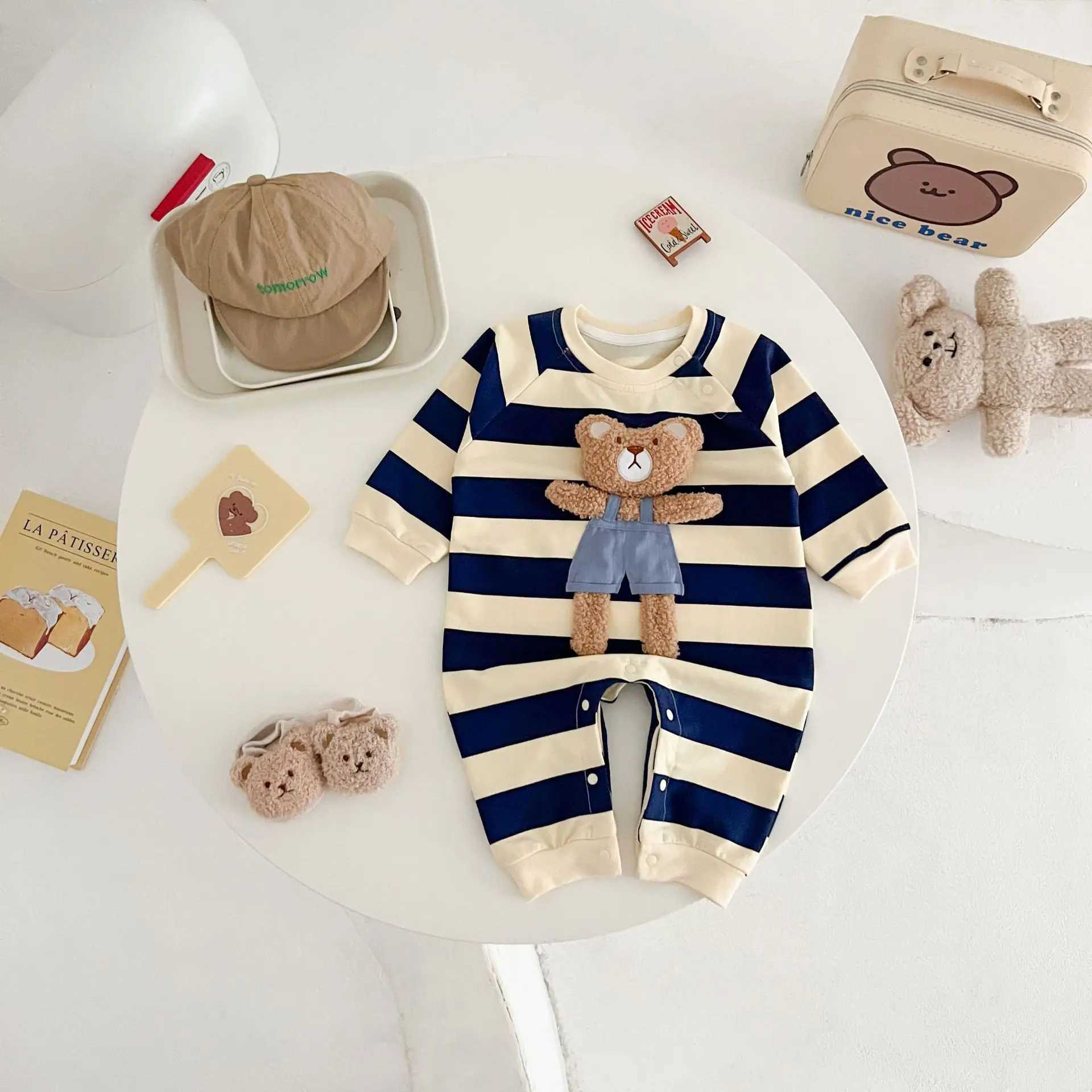 2024 New Autumn Romper for newborn Bear doll Applique Stripe Print Long Sleeve Romper Unisex Baby Outfit C251009