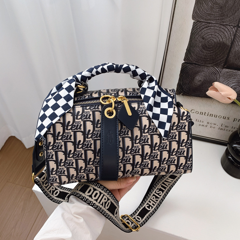 designer bag High-End for Women New Boston Pillow Single Shoulder Crossbody Bag