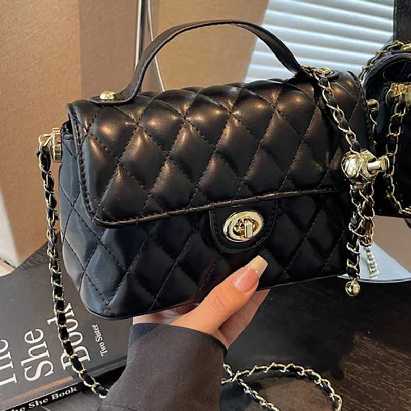 Korean simple and fashionable handbag 2025 summer new fashion chain shoulder bag is beautiful and foreign Luxury-Style BagsW251101