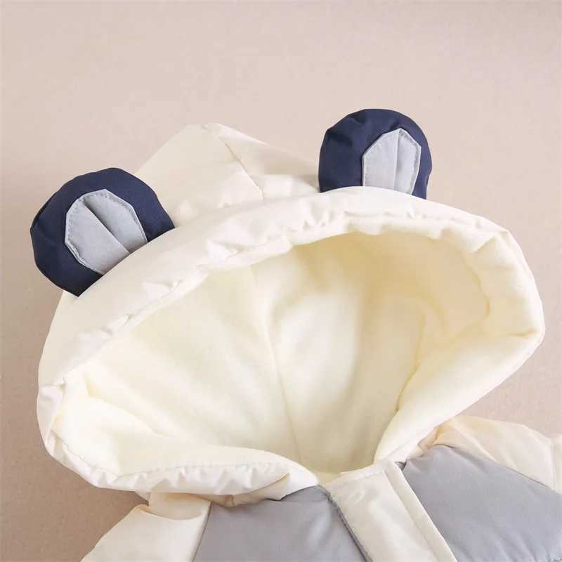 Winter New Baby Rompers Boys Girls Patchwork Thick Plus Velvet Jumpsuits Windproof Hooded Overalls Snowsuit Bodysuit C251009