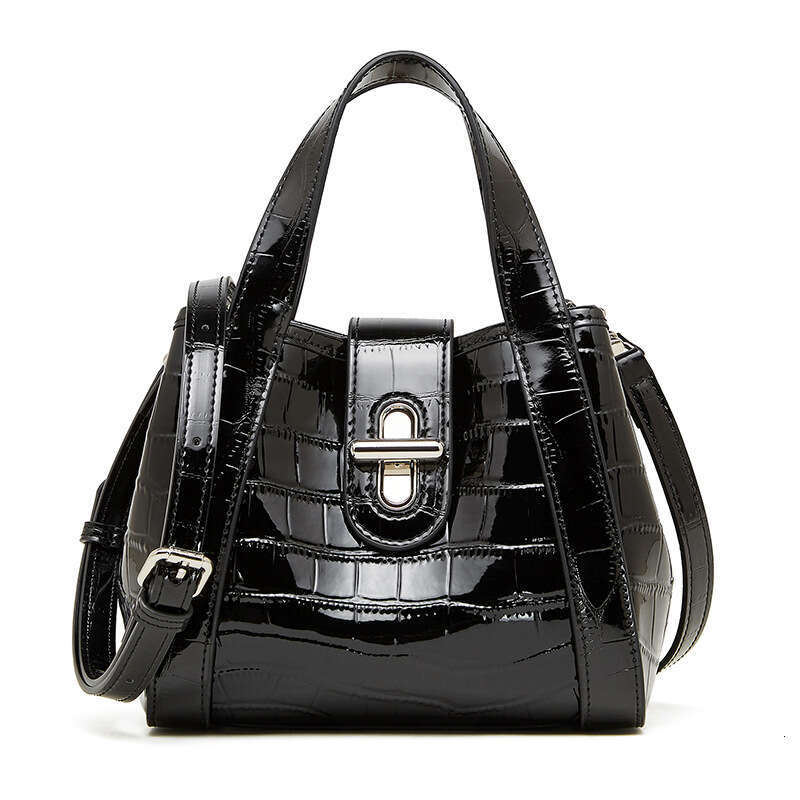 Luxury bag New Genuine Leather Women s Commuter Crossbody Crocodile Pattern Light Niche High end Sense Basket Tote Bag