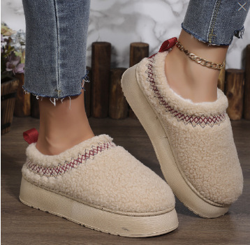 New Thick Bottom Lamb Wool Ethnic Style Women's Snow Boots Closed Toe Outdoor Plush Warm Cotton Slippers Designer Shoes