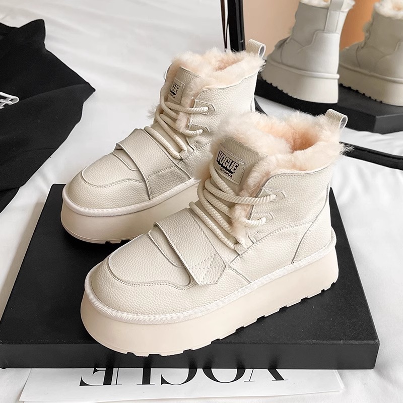 Autumn and Winter Women s New Fashionable Thickened Wool Designer Shoes Hot Girl Warm Cotton snow boots Shoes Velcro Versatile Luxury Snow Boots