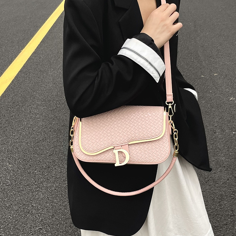 2025 New Retro Niche Designer Bag Luxury Bag Woven Mosquito Commuter Versatile Fashion Simple Single Shoulder Crossbody Handheld Underarm Small Square