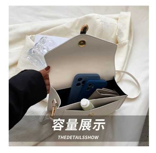 Green 2024 Fi Luxury Wan Handbag Trend Wen Girl Shoder bag Bright PVC Crossbody PU Purses Wens Leather Tote bag D251009