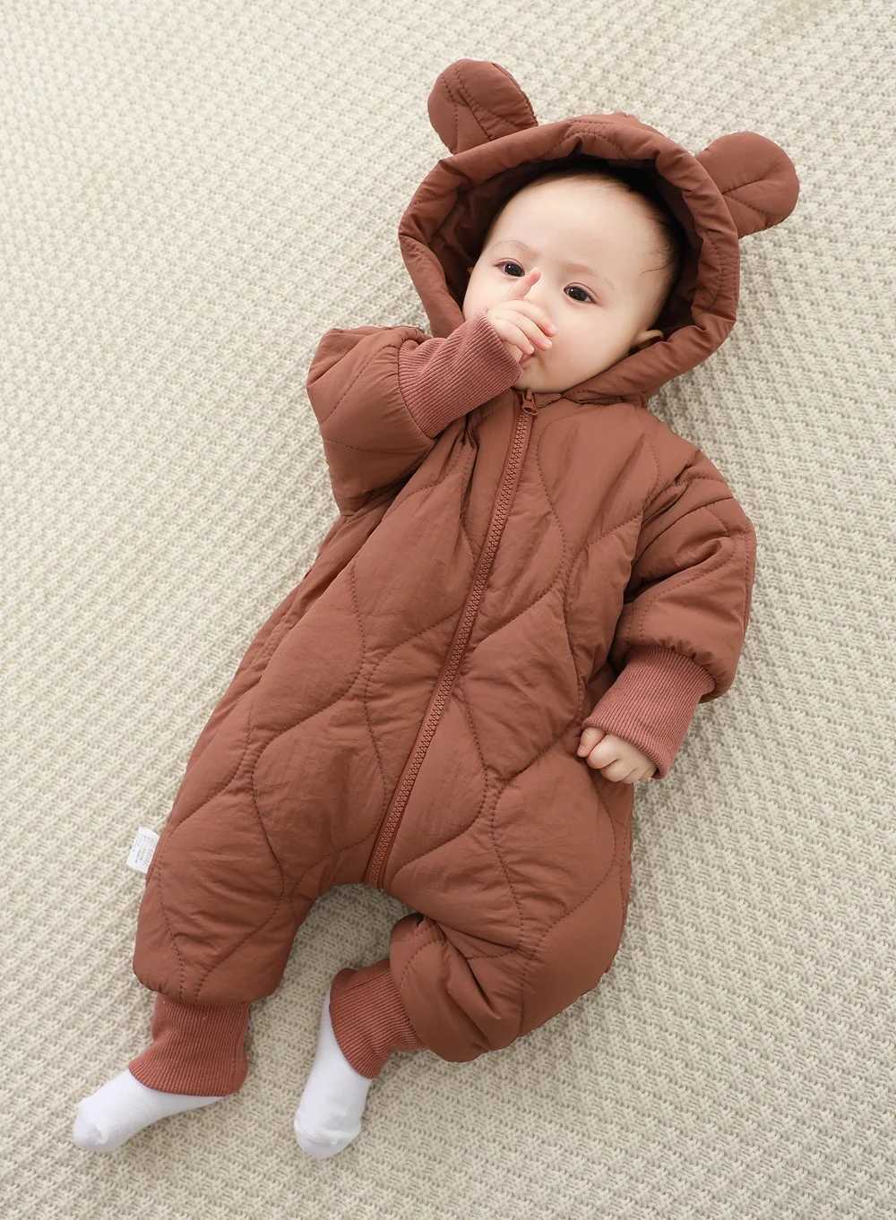 Newborn winter plush and thick cotton jacket Korean cartoon baby clothing baby jumpsuit 03 year old baby outdoor clothing C251009