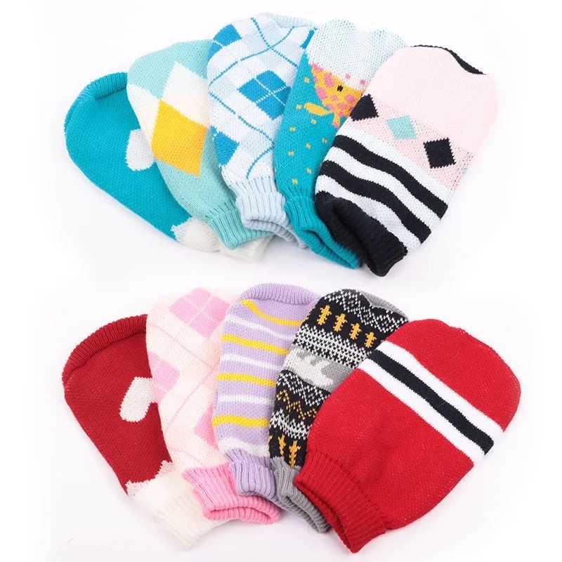 Fashion Winter Cat Sweater Vests Sphynx Cat Clothes for Cats Clothing Christmas Pet Clothes Kedi Katten Pullover Ropa Para Gatos C251009