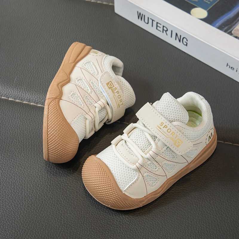 2025 New Summer Childrens Shoes Mesh Childrens Sports Shoes Breathable Mens and Womens Shoes Soft soled Non slip Shoes J251027
