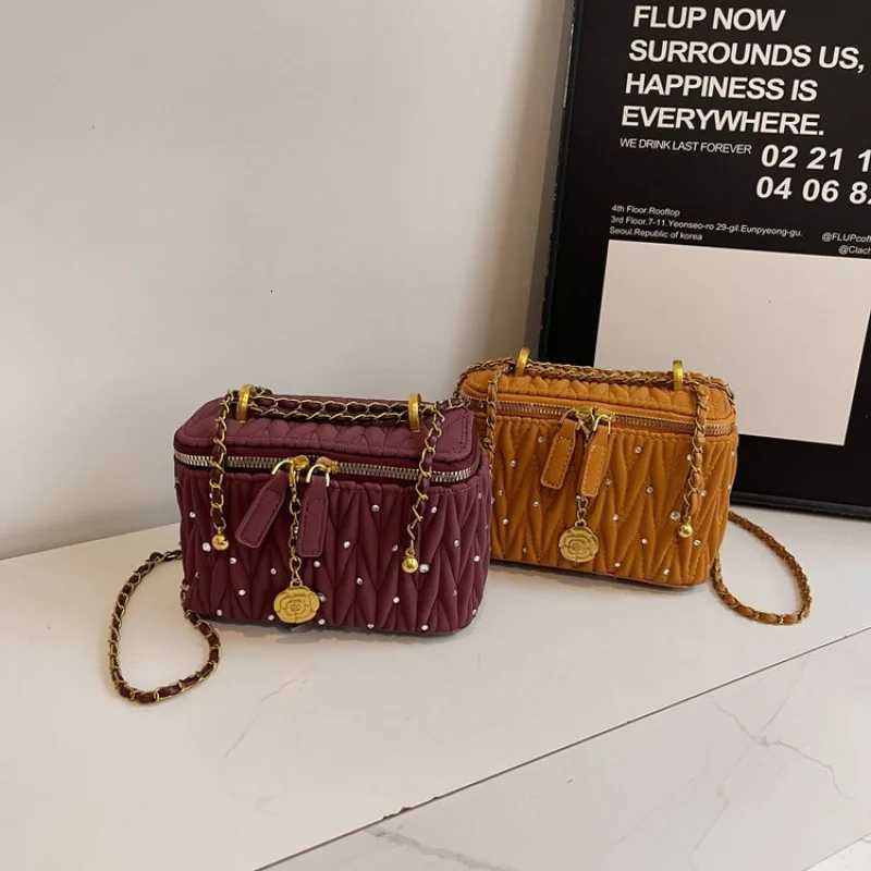 Gentlewarm 2025 New Ladies Leather Shoulder Bag FaMOUs Designer Casual Popular ClassicW251101