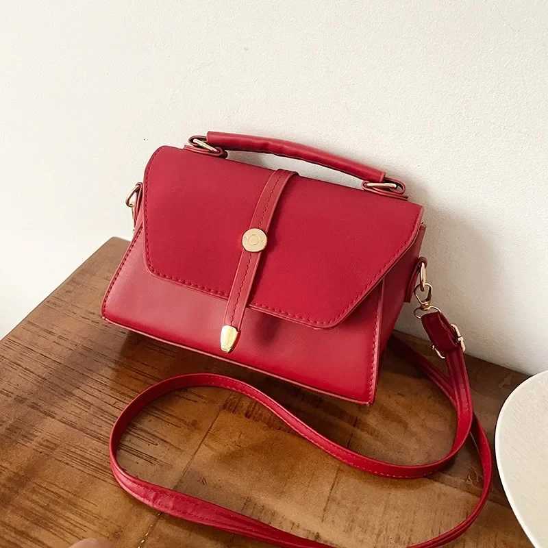 Wen New Korean Versi Simple Small Square Bag Crossbody Fi Small Girl Highgrade Texture Underarm Bag D251009