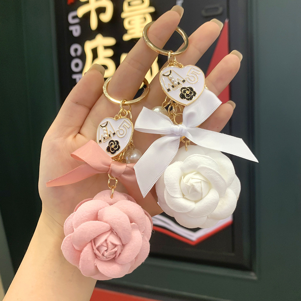 Pearl Camellia Keychain Korean Style Fabric Bag Pendant High-Value Car Hanging Decoration Creative Design