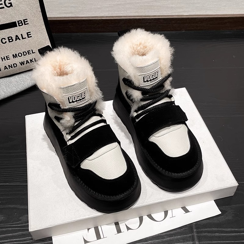 Autumn and Winter Women s New Fashionable Thickened Wool Designer Shoes Hot Girl Warm Cotton snow boots Shoes Velcro Versatile Luxury Snow Boots