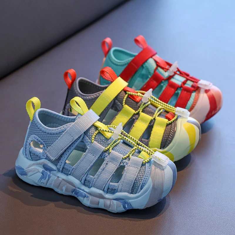 Childrens sandals for girls 2025 summer new girls beach river tracing shoes toe antislip medium and big kids mesh sports J251027