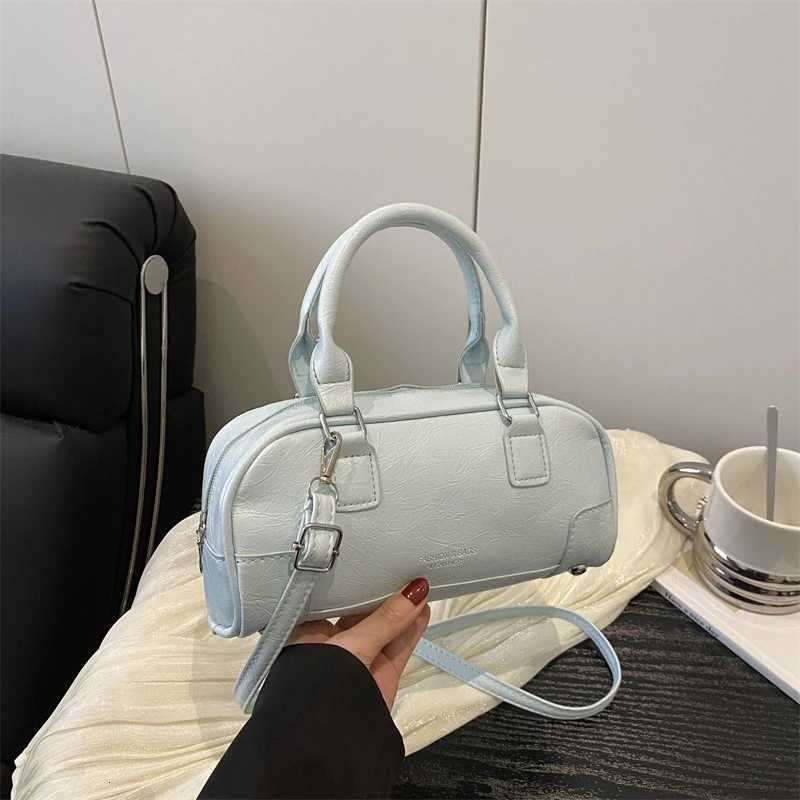 Trendy Handheld Portable Casual Square Bag 2025 Winter New Korean Style Fiable Shoder Bag Niche Crossbody Bag D251009