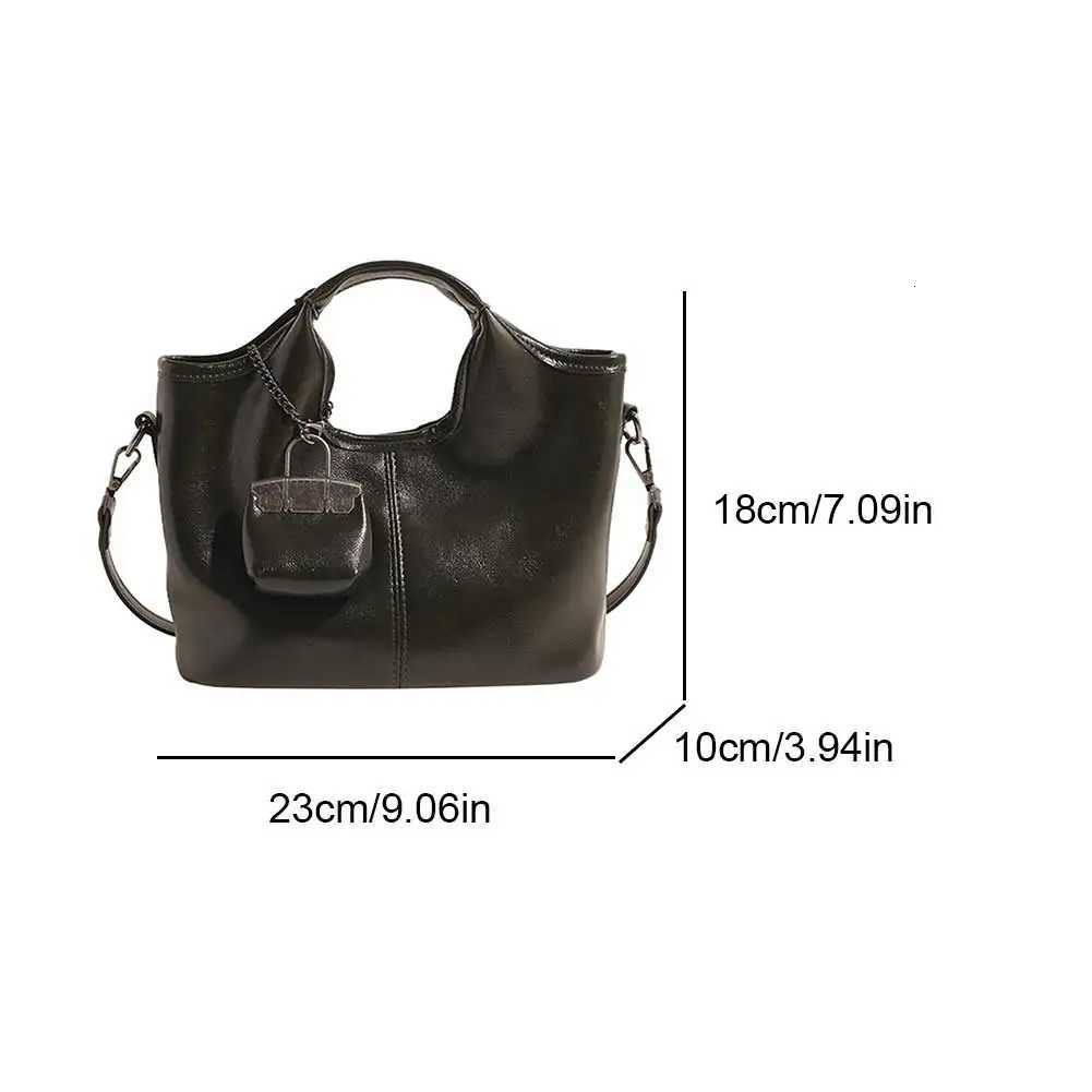Wens PU Leather Shoder Bags with Pendant Highend Small Crossbody Bags Korean TopHandle Handbags Vintage Solid Tote Purses1 D251009