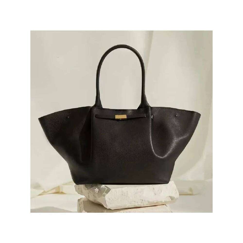 2025 Wings New York Fashion Ballet Handbag Large Capacity Multipurpose Overalls Diagonal Cross Bag For Women