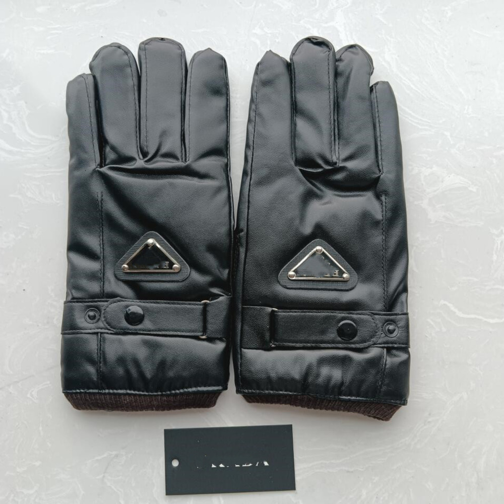 Five Fingers Gloves Knit Solid Color Gloves Designer Glove For Women Autumn Winter Warm Five Fingers Men Casual Outdoor Ski Gloves High Quality AAA