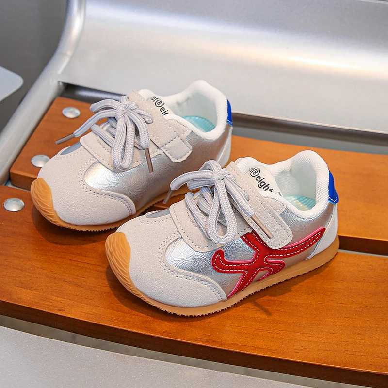 Sweet Sneakers 2025 New Children Fashion Sports Shoes Lightweight Versatile Kids Causal Princess School Sneakers Elegant J251027