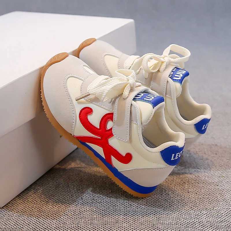 Designer Unisex Kids Jogging Gear from Premium Marketers: Stylish Breathable Athletic Wear