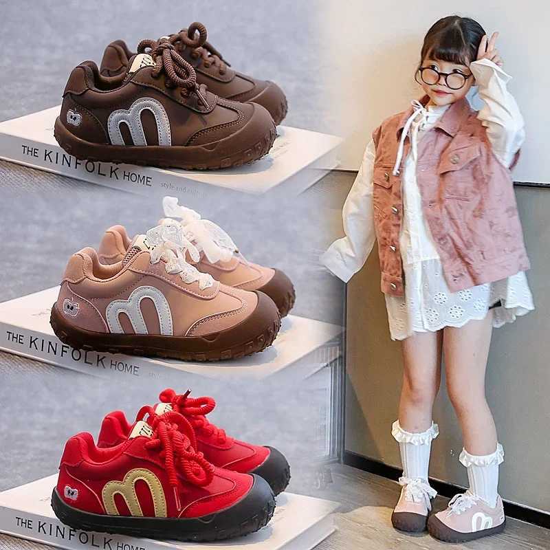 Children Sports Shoes Casual Soft Bottom Kids Tennis Shoes Toes Capped 2025 Autumn New Kids Running Shoes Sweet Princess Style J251027