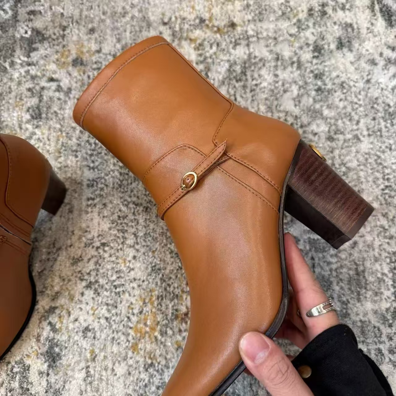 Luxury Designer fashion boot Chunky Heel Almond Shaped Toes Slip-On Half Boots Ladies' autumn and winter genuine leather ankle boots 8cm Size 35-41 with bag