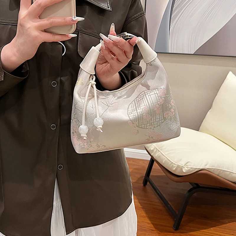 1pcs Wens crossbody bag Fiable Embroidery Handbag Brand Versatile Shoder Bag Style Tote Bag Travel Wallet1 D251009