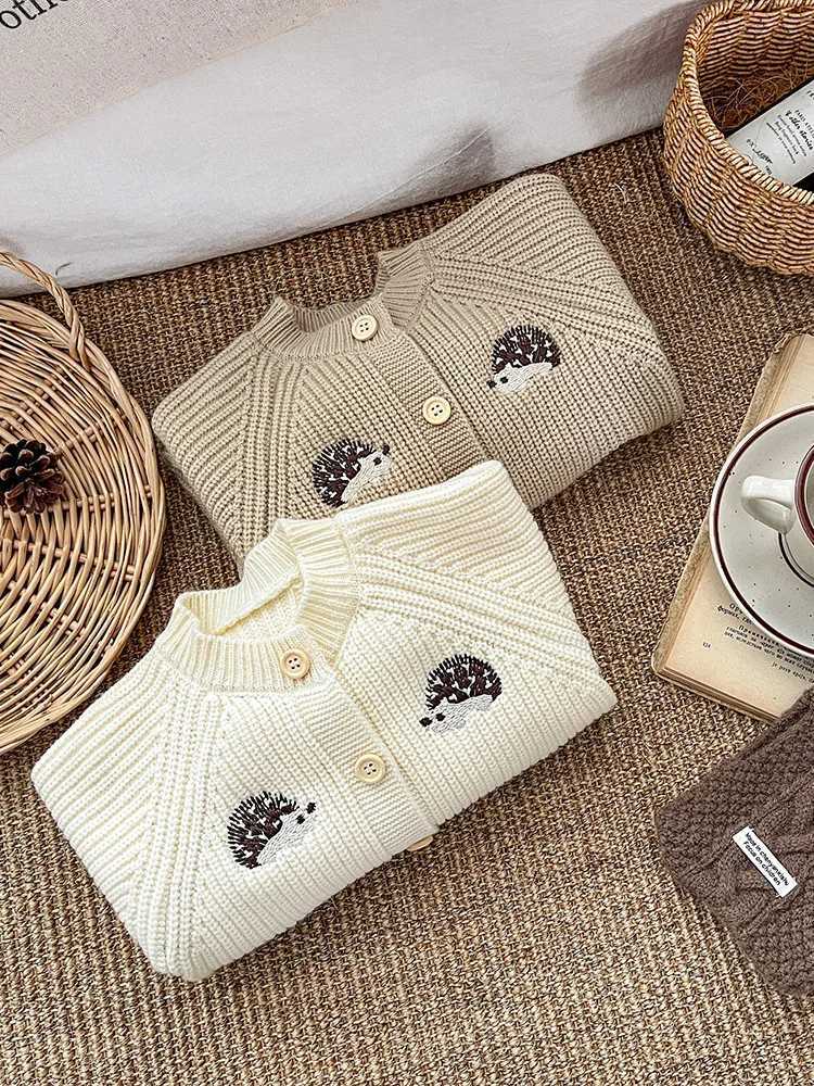 2025 Winter New Baby Long Sleeve Knitted Romper Cartoon Embroidery Infant Boy Girl Thick Warm Jumpsuit Newborn Toddler Clothes C251009