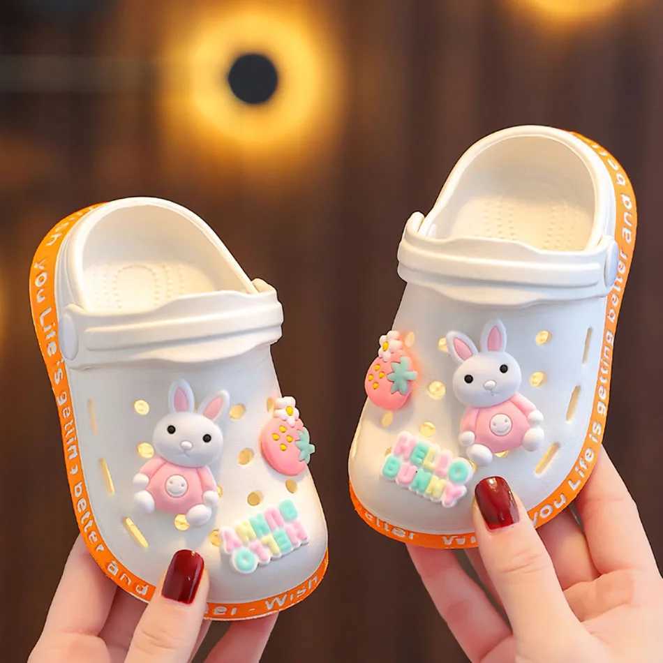 Summer Cartoon Bunny Bear Breathable Children Indoor Clog Shoes with NonSlip Holes Unisex SoftSoled Slippers Children Sandals J251027