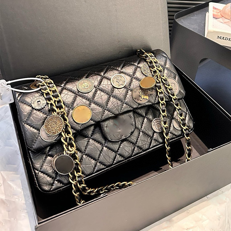 designer bag crossbody bag black shoulder bag 2025 new top layer cowhide badge women's bag, women's copper coin bag, diamond grid patterned chain shoulder purse