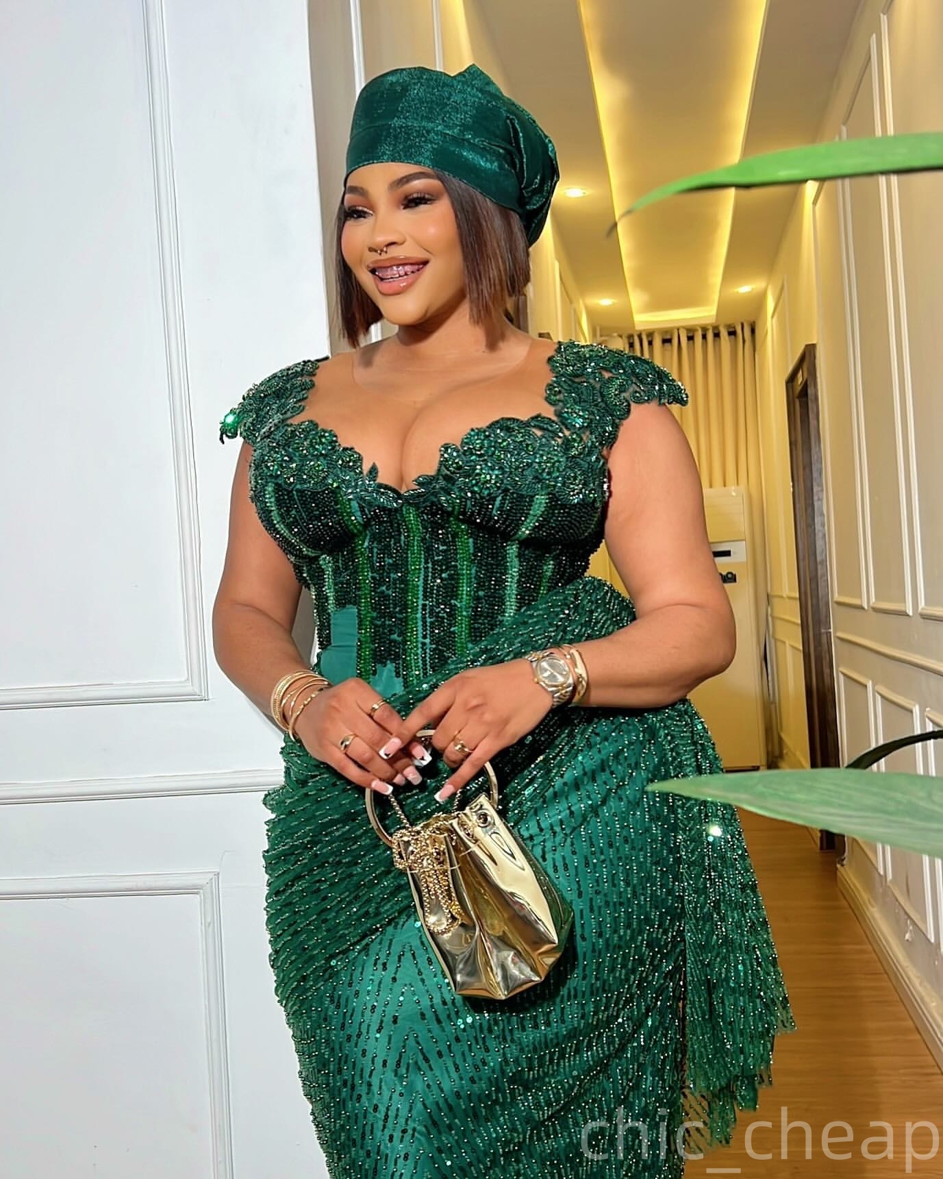 Sheath Dark Green Prom Dresses 2025 Appliques Beaded Sequined Evening Formal Party Second Birthday Engagement Gowns Plus Size Dress For Special Occasi