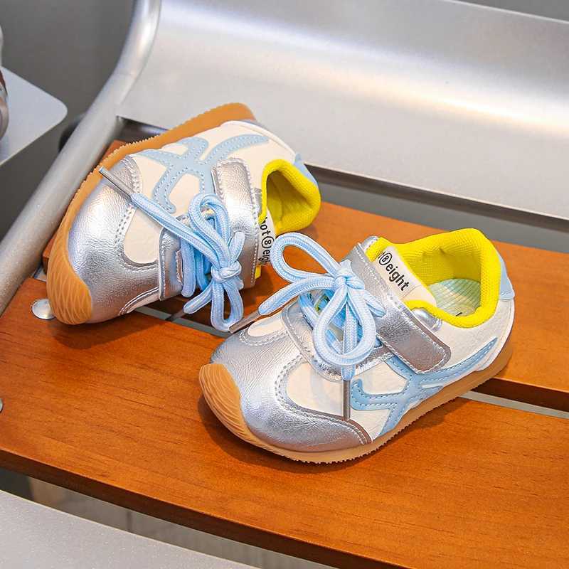 Sweet Sneakers 2025 New Children Fashion Sports Shoes Lightweight Versatile Kids Causal Princess School Sneakers Elegant J251027