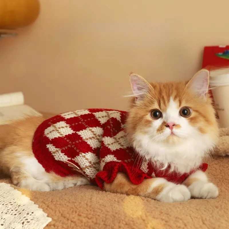 HOOPET Cat Clothes AntiShedding Fall and Winter Models Kitten Red Cat Winter Kitten Winter Clothes Pet Dog Winter Sweater C251009