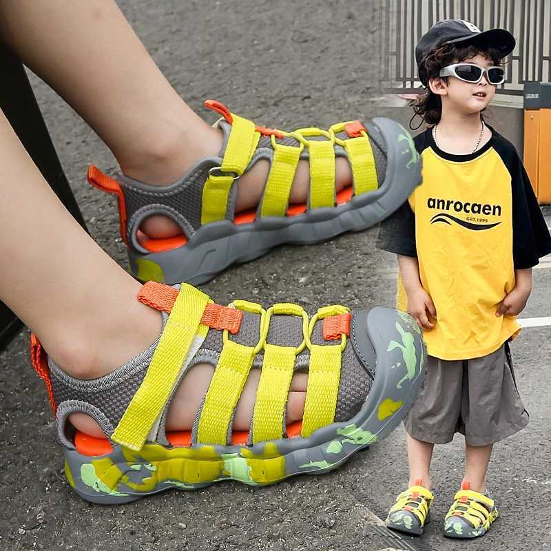 Childrens sports sandals 2025 summer new girls Velcro toe cap sandals lightweight anti slip boys beach shoes J251027