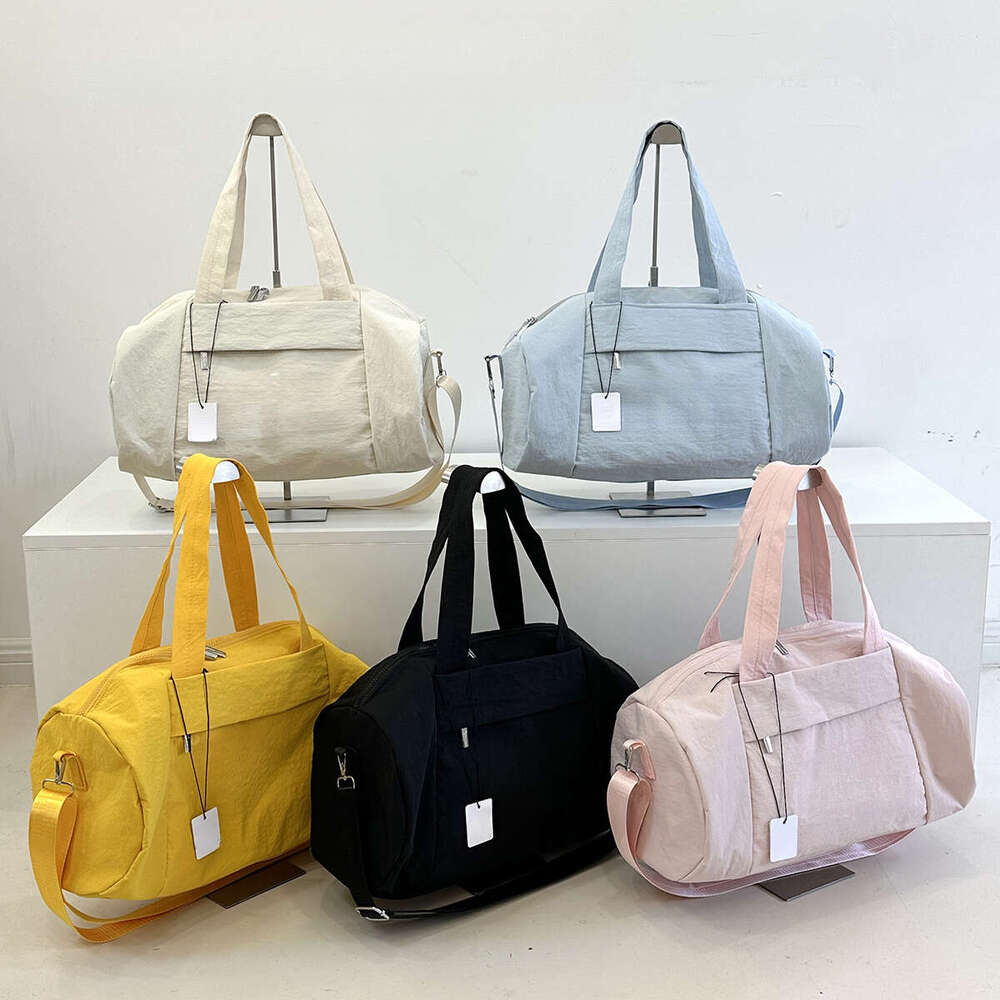 Luggage Women's Travel Waterproof Nylon Cloth Versatile Shoulder Crossbody Gym Bag Large Capacity B5