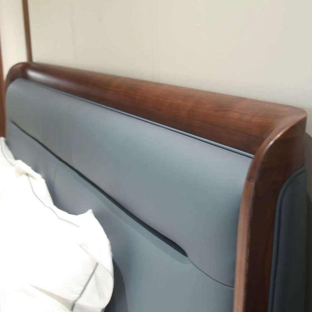 Zhong zhixin 2025 New European-style minimalist high-end design Bed crafted from solid wood and genuine leather