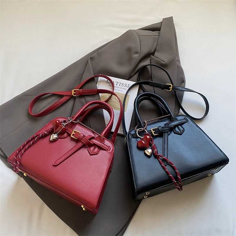 LEFTSIDE Short Handle PU Leather Crossbody Bags for Wen 2025 Luxury Trend Y2K Ladies Shoder Bag Fems Red Tote Handbags D251009