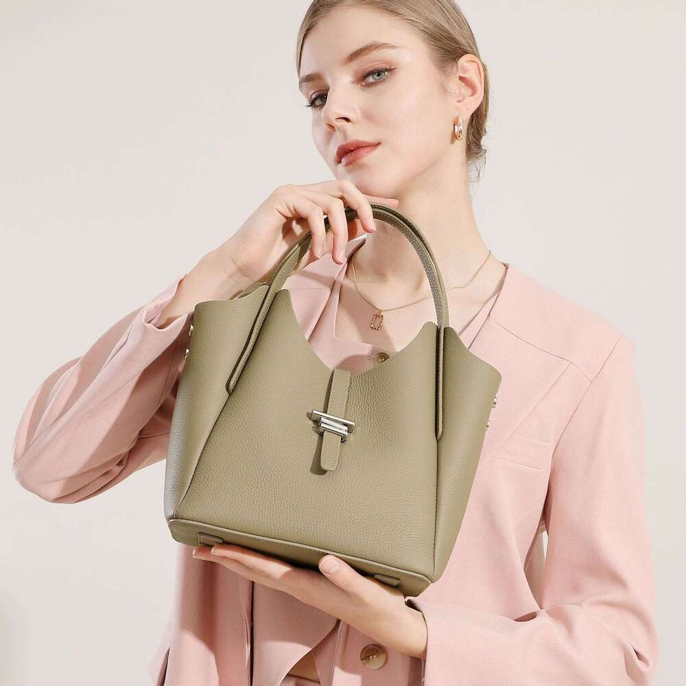 Luxury bag Spring Summer New Genuine Leather Women s Daily Commute Handbag Fashion Bell Crossbody Basket Bag