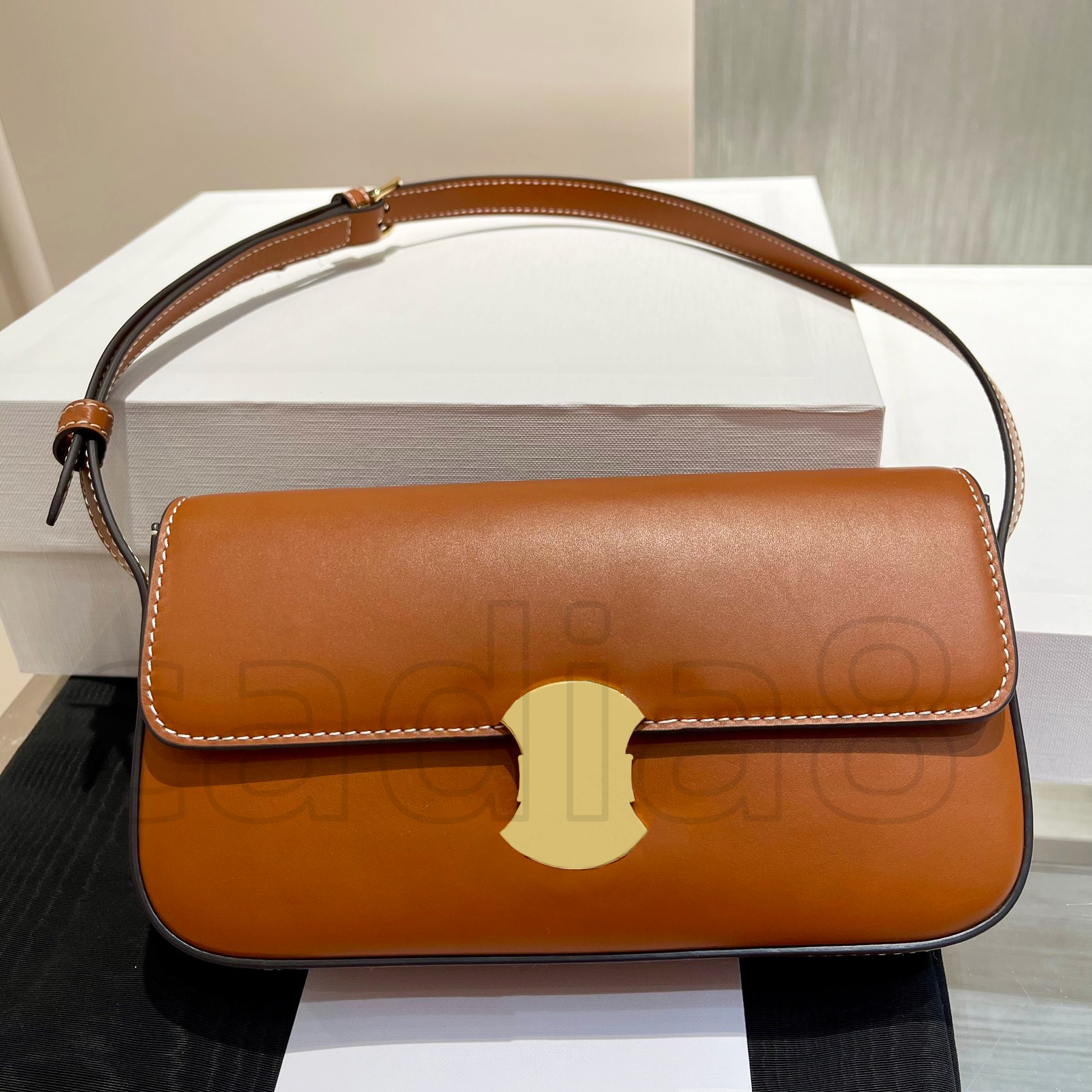 Womens mens triomphes baguette bag Luxury handbags Designer bags tote Top quality Underarm Shoulder Bag fashion crossbody Clutch leather Evening Bags Wallets