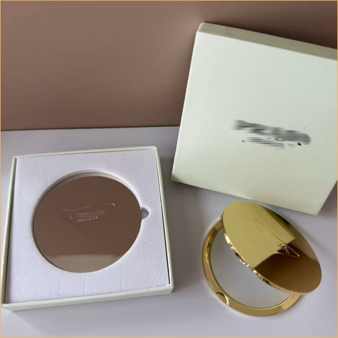 Fashion woman metal housing golden / silver Makeup classic Portable luxury brand High Quality Mirrors For Travel Make Up Tools