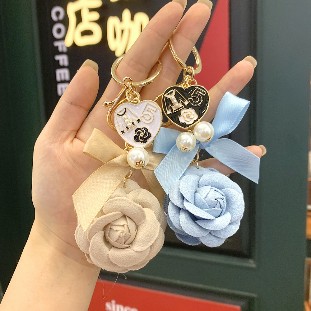 Pearl Camellia Keychain Korean Style Fabric Bag Pendant High-Value Car Hanging Decoration Creative Design