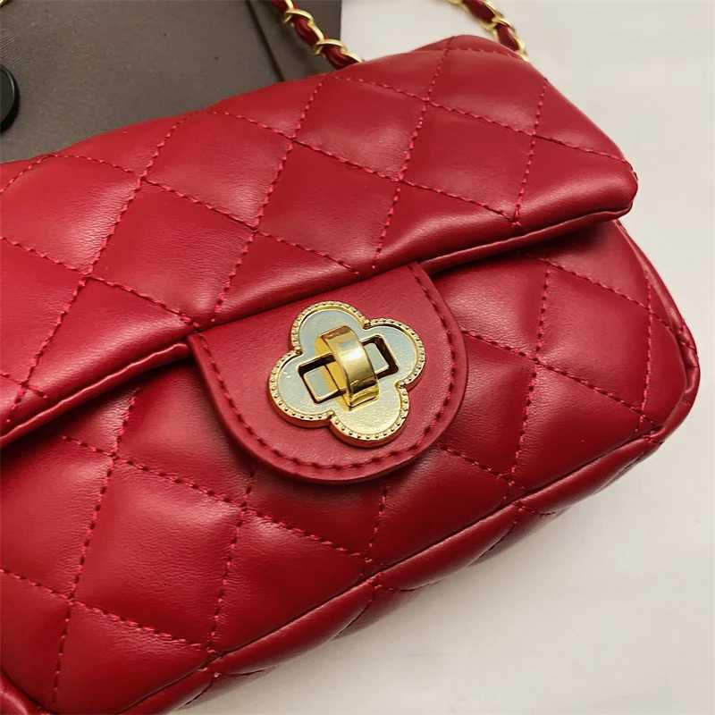 Spacious Organizer Handbag Women Multifunctional Shoulder Bag Compartmentalized For Efficient Storage And Access Luxury-Style BagsW251101