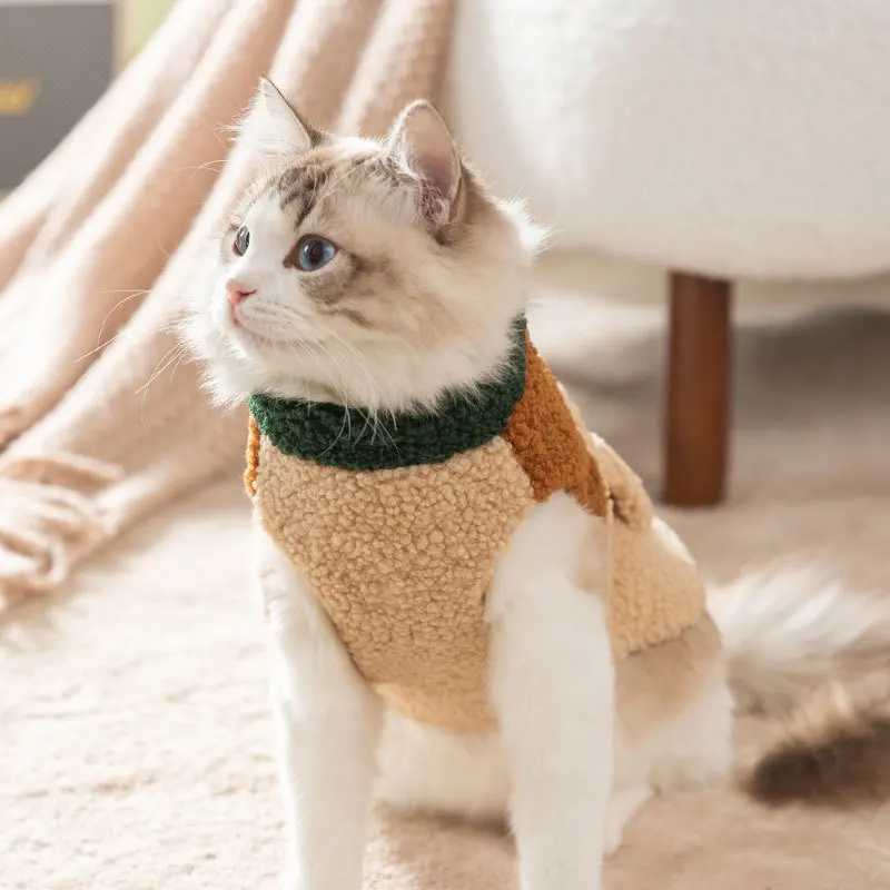 Winter Cat Vest Wool Fleece ColorBlock Cat Coat Warm Outdoor Cat Clothing with Leash Hook Pet Warm Clothes C251009