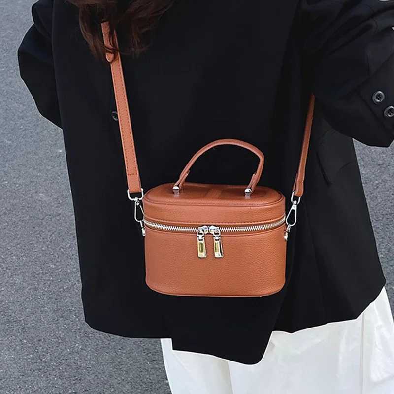 Spring Summer Versatile Mini Crossbody Bags for Wen Korean Solid Color Zipper Design Phe Lipstick Purse Fem D251009