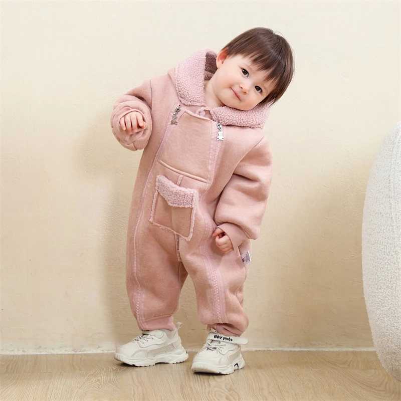 Newborn Baby Onesie 2025 New Autumn Winter Baby Romper Faux Fur Warm Girl Bodysuit Boy Jumpsuit Hooded Baby Bodysuit 024 Month C251009