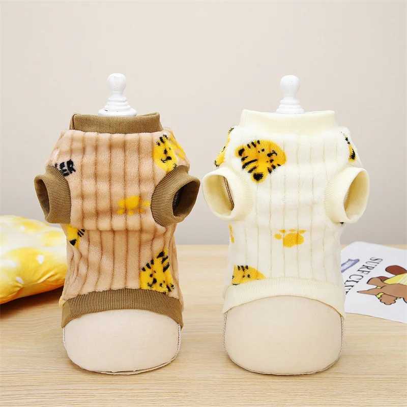 Korean Style Sphynx Cat Sweater with Buckle Winter Warm Pet Clothes for Cats Gotas Garfield Persian Pullovers mascotas Clothing C251009