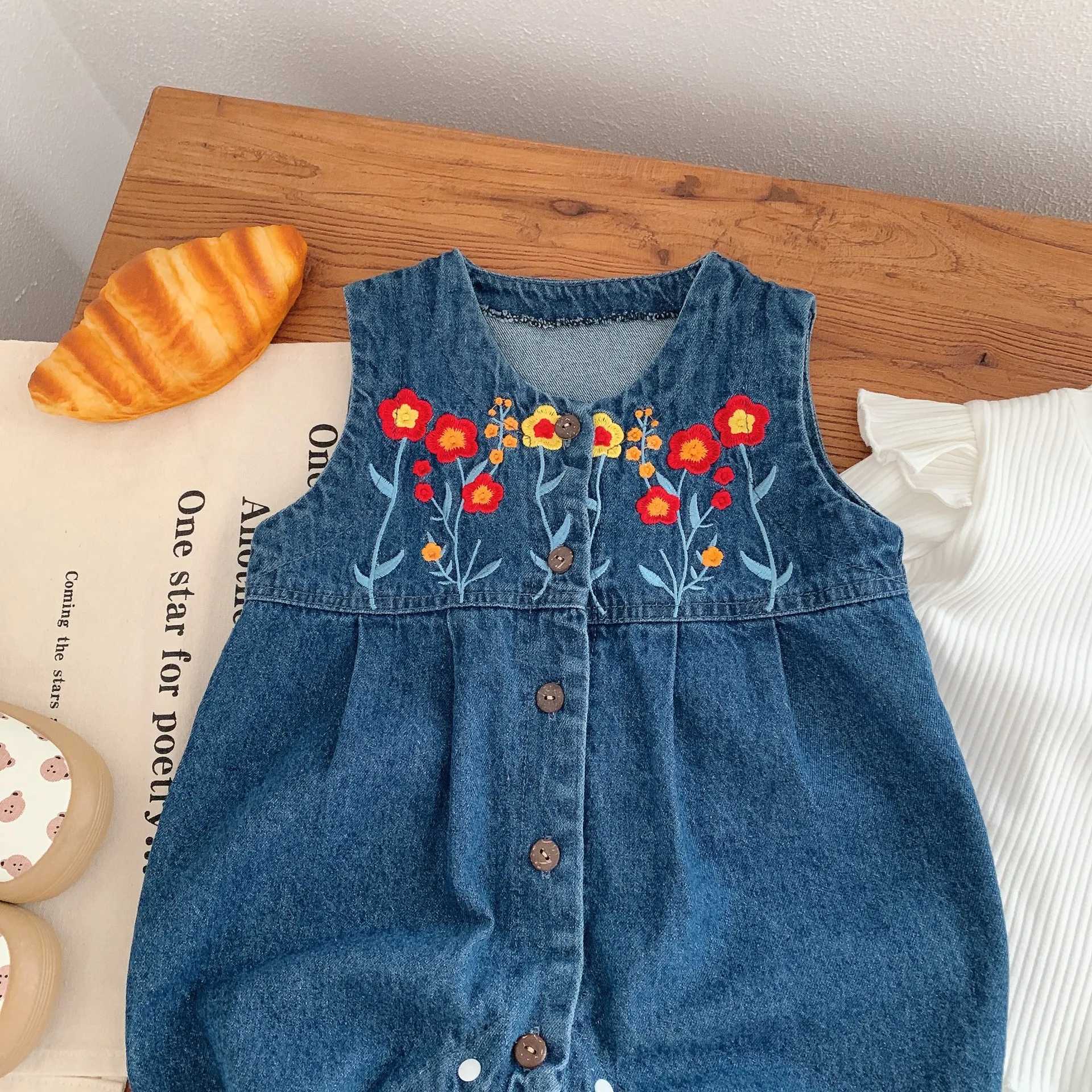 2024 Spring Autumn Infant Girls Jeans Embroidery Floral Denim Jumpsuit Cotton Sleeveless Button Romper Children Girls Outfits C251009