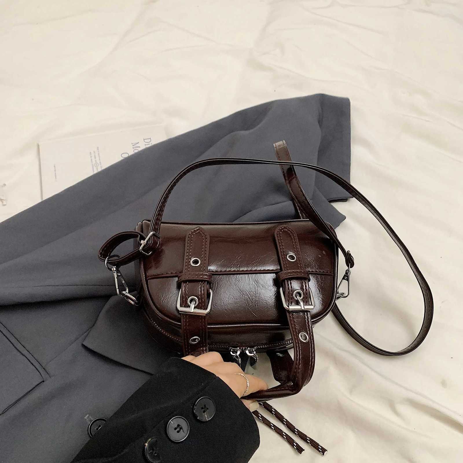 Small design bag ladies highend shiny face handbags casual eshoder messenger bag D251009