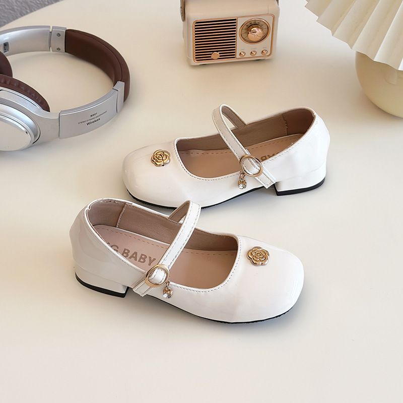 Kids Designer Shoes Girls Dress Shoes 2025 Summer Girl Princess Shoes Kidsnest Children Casual Flat Sole Shoes Sizes US10C-US4Y K0671